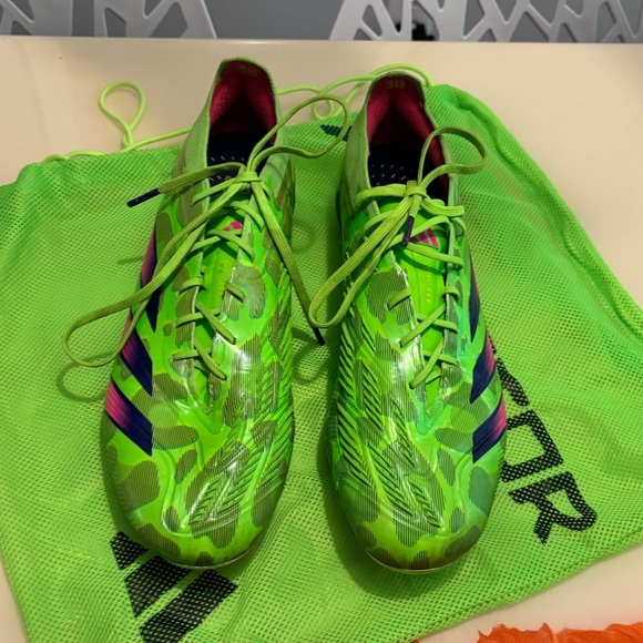 PREDATOR ELITE GENERATION PRED FIRM GROUND SOCCER CLEATS (NEW) - Picture 2 of 2